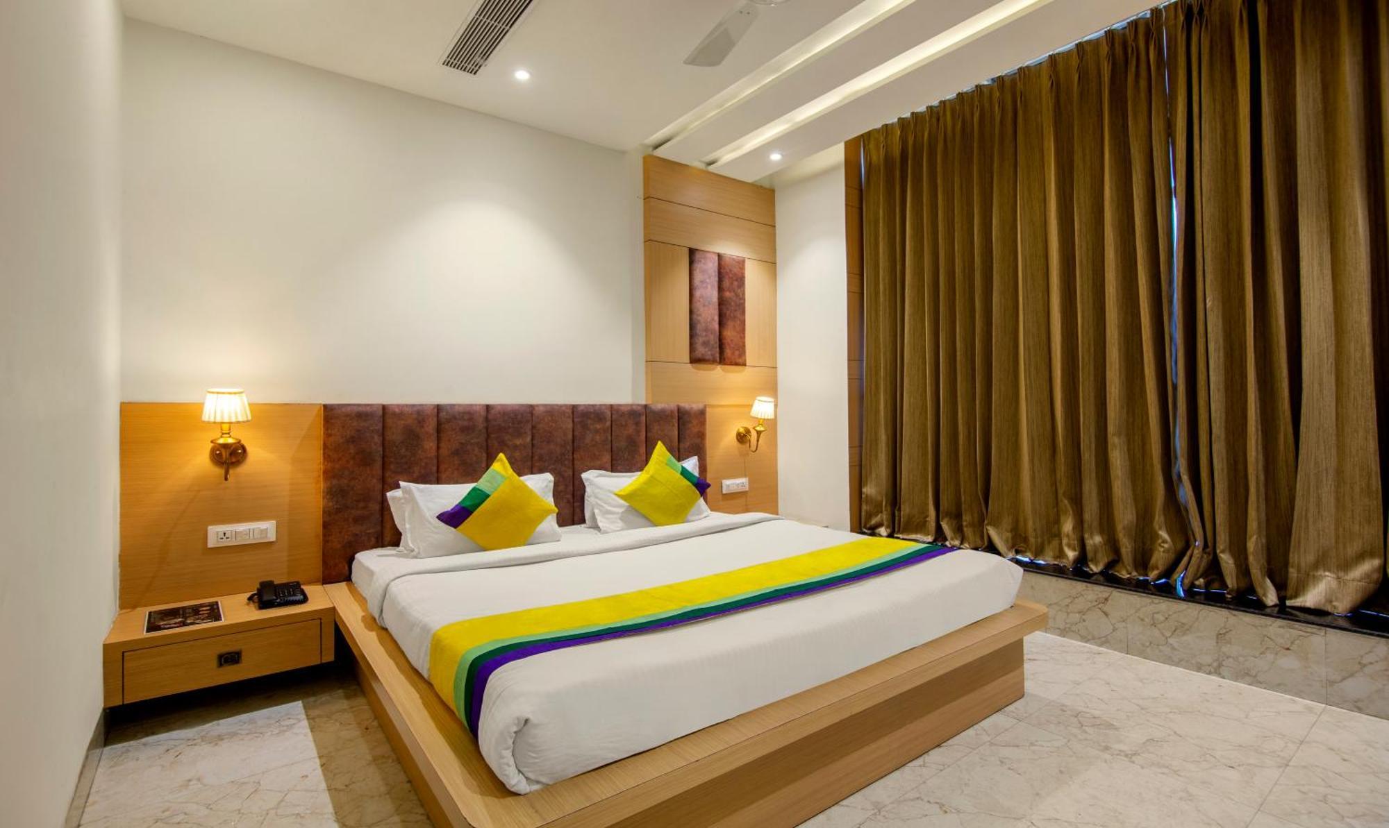 Itsy Hotels Sehdev Residency, Near Golden Temple อัมริตสา ภายนอก รูปภาพ
