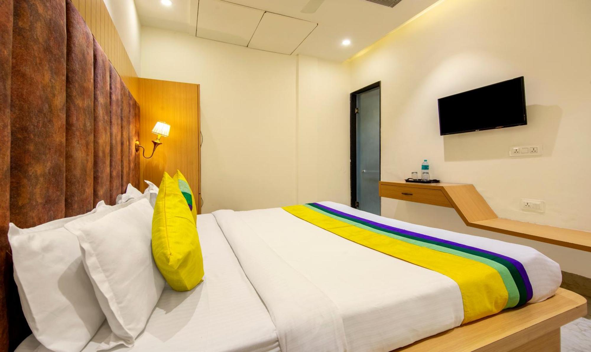Itsy Hotels Sehdev Residency, Near Golden Temple อัมริตสา ภายนอก รูปภาพ