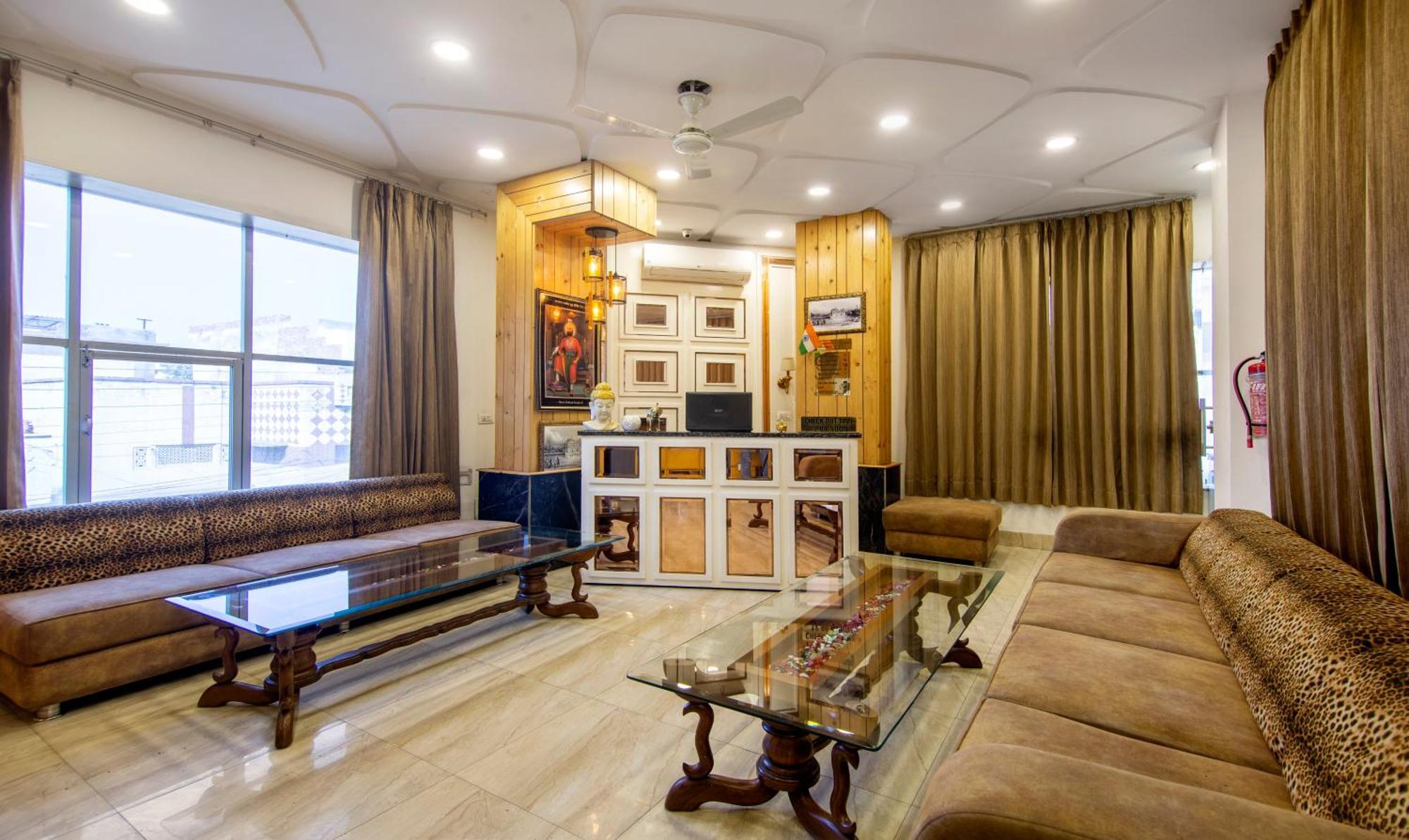 Itsy Hotels Sehdev Residency, Near Golden Temple อัมริตสา ภายนอก รูปภาพ